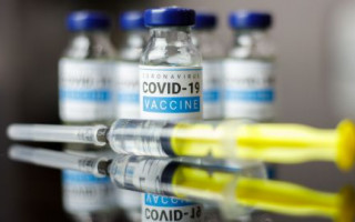В МОЗ пояснили, почему для поставки вакцин выбрали компанию Crown Agents