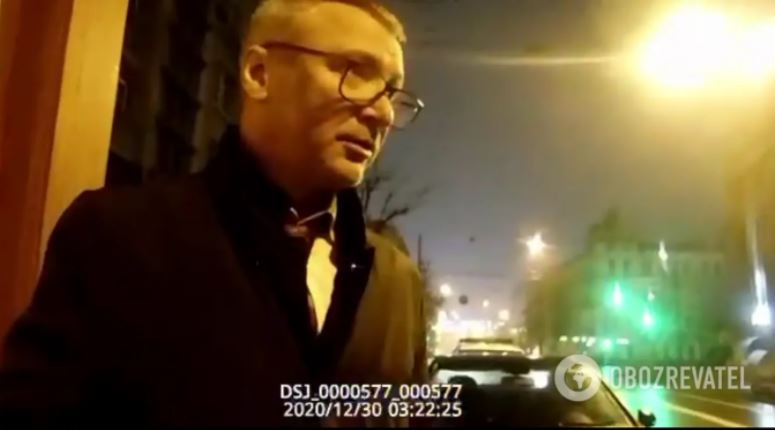 В Киеве пьяный замминистра промышленности устроил скандал с патрульными, щеголяя должностью: видео