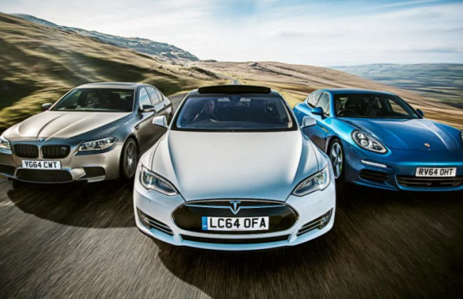 Страховка BMW, Mercedes и Tesla может резко вырасти