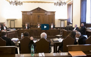 Бывшему президенту банка Ватикана грозит тюремное заключение по делу о хищении