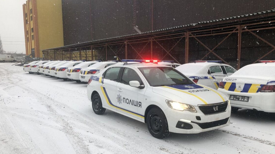 В Украине полицейские будут ездить на Peugeot