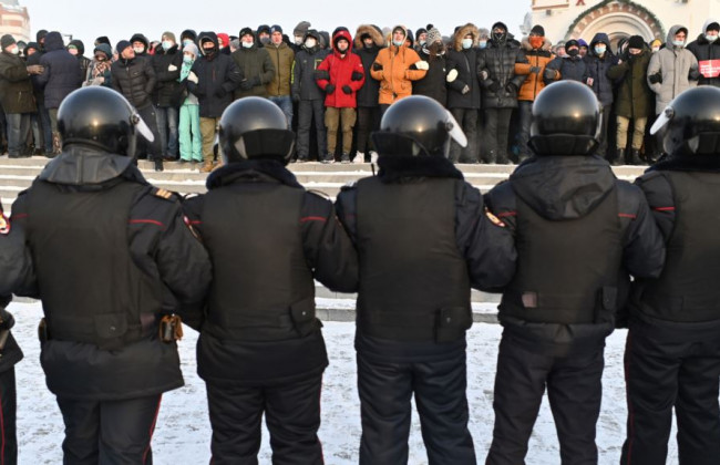 Массовые протесты в России: силовики задержали почти 3500 активистов, фото, видео