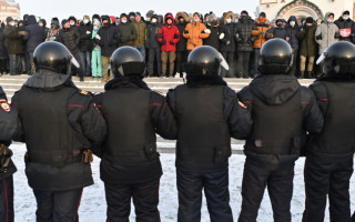 Массовые протесты в России: силовики задержали почти 3500 активистов, фото, видео