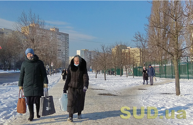 COVID-19 йде на спад: в Україні фіксують менше 4000 нових випадків