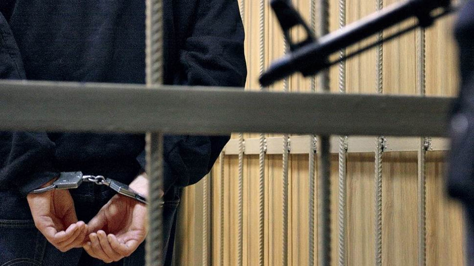 ЕСПЧ считает пыткой длительное применение наручников к пожизненно заключенным