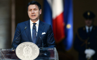 Премьер-министр Италии Конте уходит в отставку