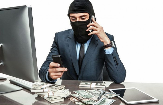 Колекторів зобов'яжуть дотримуватися правил етичної поведінки і заборонять дзвонити більше двох разів на день