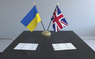 Зеленський продовжив безвізовий режим для громадян Великої Британії