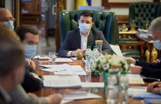 Зеленский и Витренко провели совещание на тему снегопада