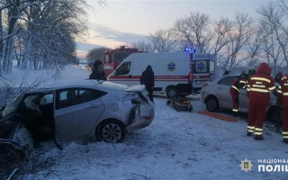 Столкнулись лоб в лоб: под Киевом произошло смертельное ДТП, видео
