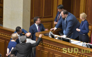 Рада розглядає законопроект про передачу ВРП повноважень ВККС, трансляція