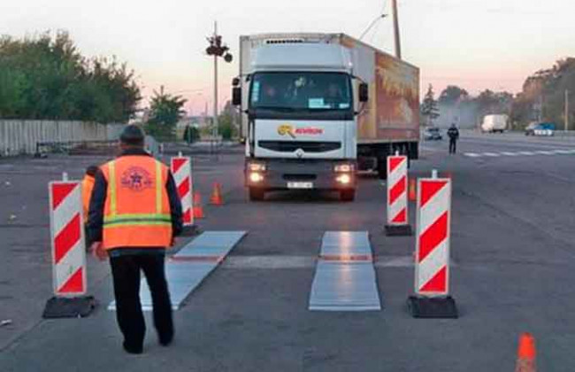 Перевірка на дорогах: Укртрансбезпеці хочуть розширити права і можливості