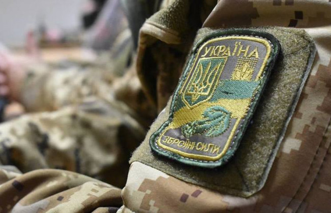 На Донбассе от пули снайпера погиб военный