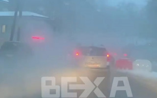 Улицу Харькова затопило кипятком: видео
