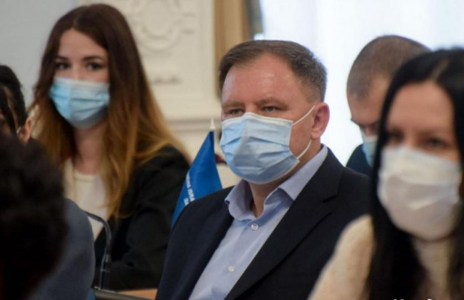 В Николаеве депутаты ОПЗЖ отказались говорить на украинском: мэру пришлось стать «переводчиком», видео