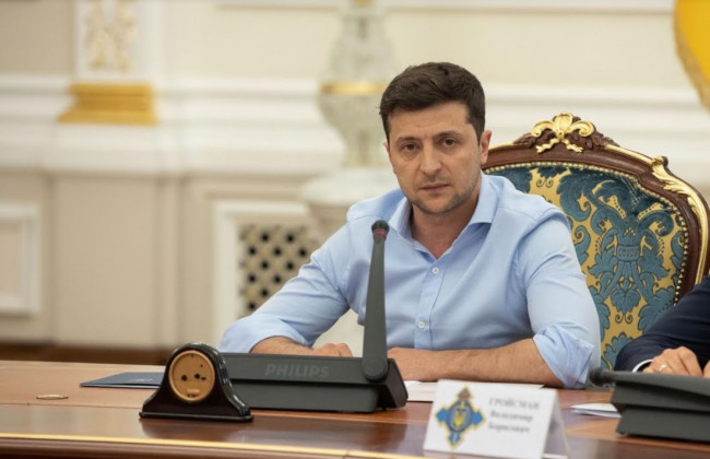 Зеленський увів у дію санкції проти телеканалів «112 Україна», NewsOne та ZIK