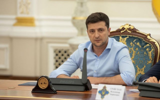 Зеленський увів у дію санкції проти телеканалів «112 Україна», NewsOne та ZIK