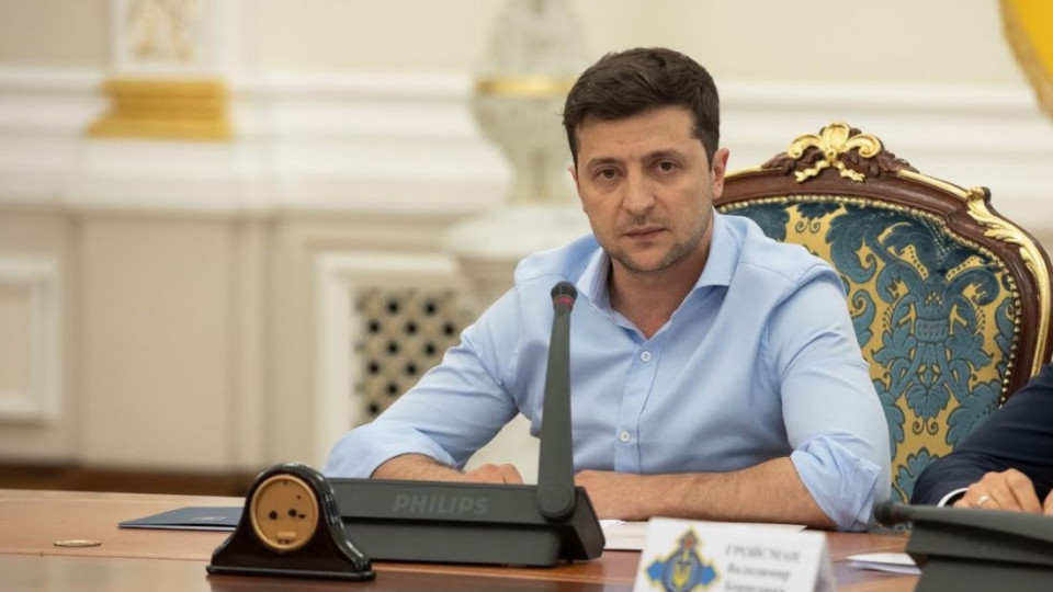 Зеленський увів у дію санкції проти телеканалів «112 Україна», NewsOne та ZIK