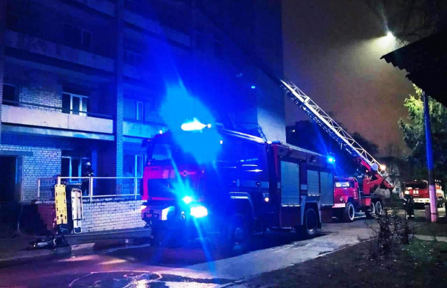 Пожар в больнице Запорожья: назвали возможную причину