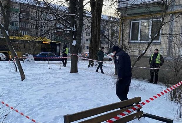 В Киеве мужчина устроил стрельбу по прохожим