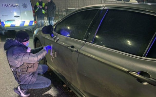Обстріляли авто на Оболоні: у справі з'явилися нові деталі