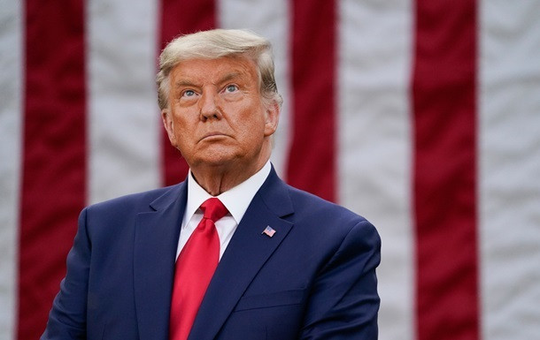 Процесс импичмента Трампа могут приостановить по просьбе адвоката