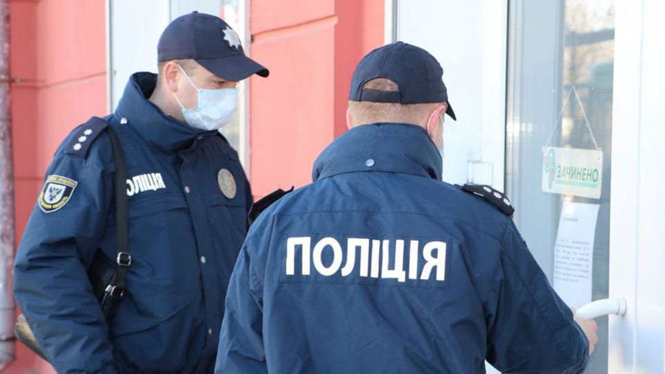 Злочинну групу колекторів викрили у шантажі та створенні забороненого контенту із зображенням клієнтів-боржників