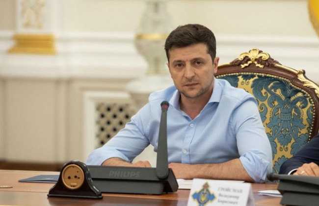 Зеленський поскаржився на політиків, які втручались у питання протидії COVID-19