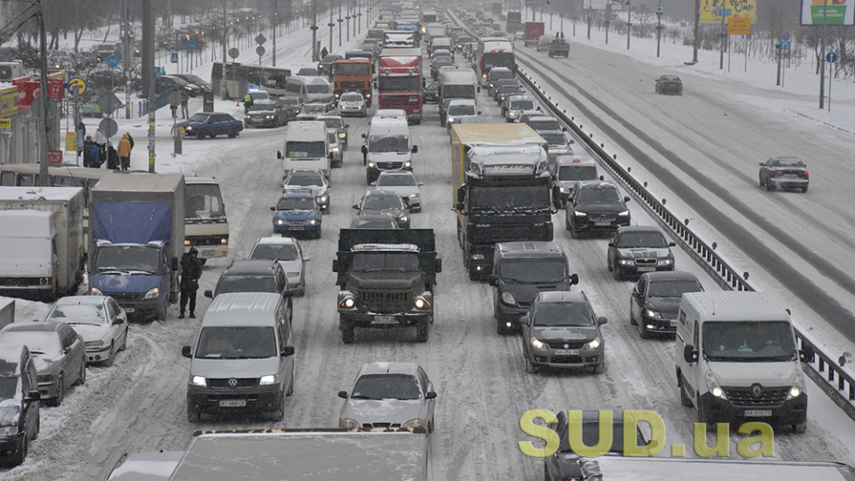 Эксперты составили рейтинг автомобилей, которые не боятся плохих дорог, морозов и снегопадов