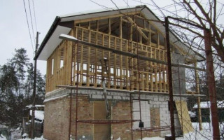 Под Киевом произошло убийство: тело нашли в недостроенном здании