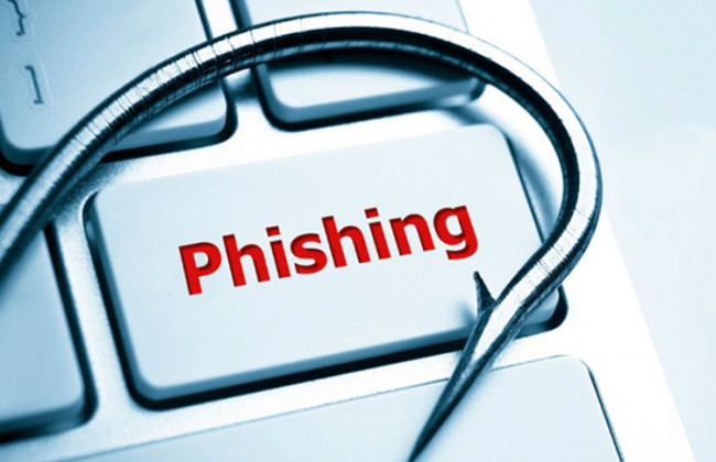 Хакеры создали фейковый сайт Минздрава, чтобы украсть данные украинцев: «наживкой» была вакцинация