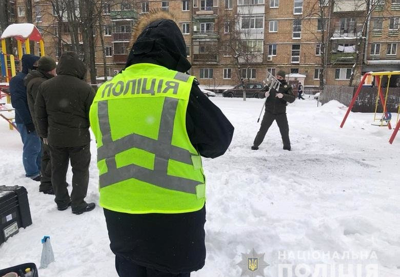 Взрыв на детской площадке в Киеве: появились новые подробности