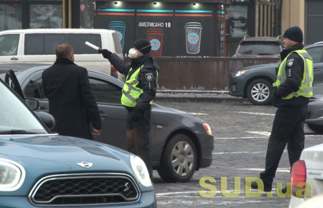 Полиция не будет останавливать авто в целях профилактики: скандальную правку сняли