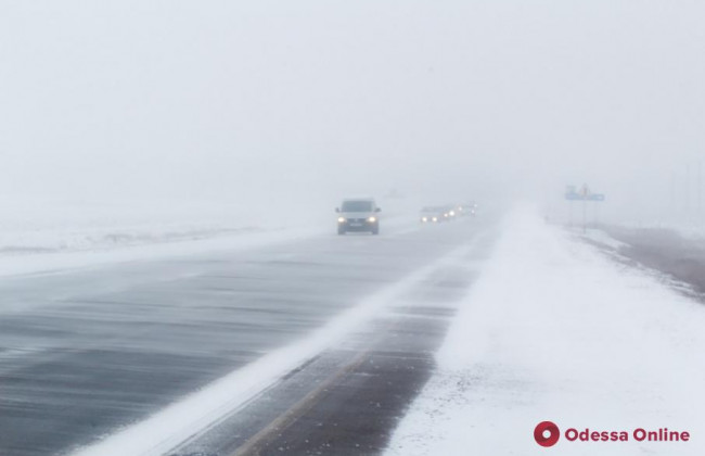 Водителей в Одесской области предупредили о гололедице на дорогах