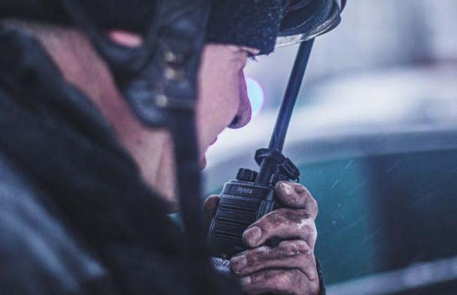 У Києві спалахнула багатоповерхівка: рятувальники евакуювали 9 осіб