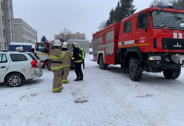 В Ровно случился пожар в здании ОГА