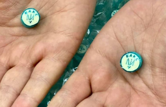 У ВАКС показали антикорупційні цукерки, фото