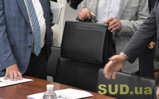 Проходження служби в органах місцевого самоврядування особою, яка досягла 65-річного віку: роз’яснення НАДС