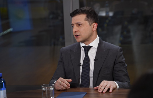 На Донбасі планують розпочати зведення аеропорту, — Зеленський