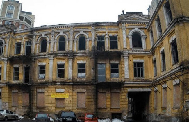 До Окружного адмінсуду надійшов позов стосовно реставрації будинку Сікорського в Києві