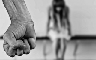 Затримано чоловіка, який підозрюється у ґвалтуванні 9-річної дівчинки та збуті фото в мережі  – Офіс Генпрокурора