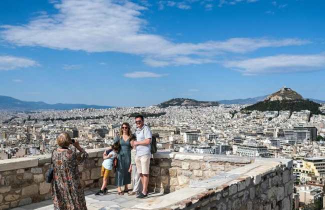 Греция ведет переговоры с Великобританией о разрешении отпусков с паспортами вакцинации