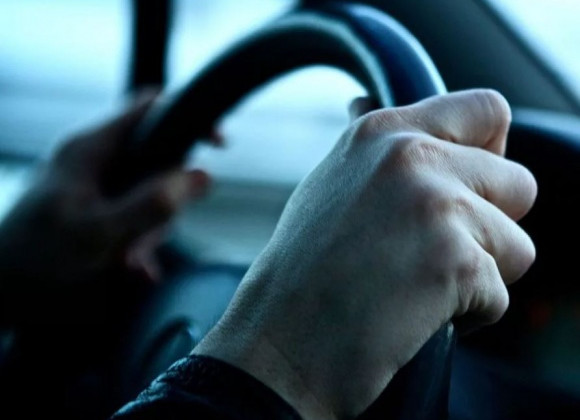 Викрав авто просто з автосалону: поліція затримала зловмисника