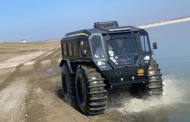 Україна презентувала в Туреччині унікальний всюдихід SHERP