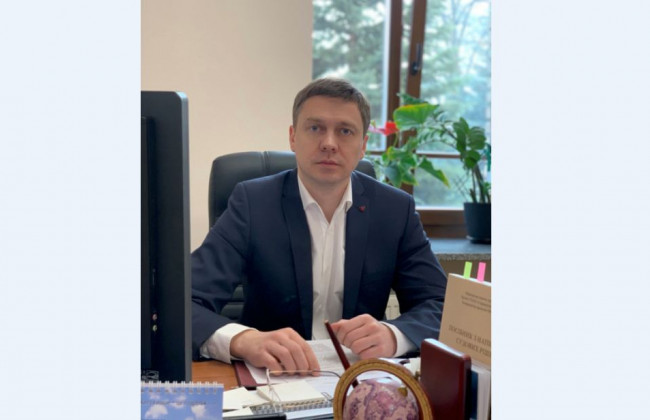 Право власності vs майнові права