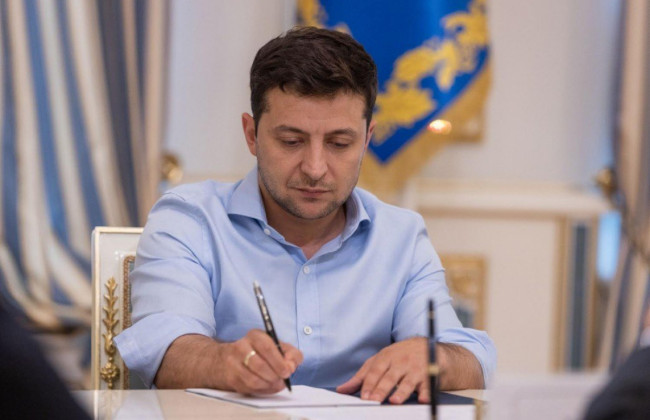 Зеленський підписав закон щодо перебування в Україні робітників іноземних посольств та консульств