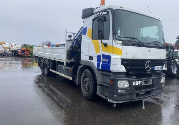 На автомобілі наноситимуть новий знак: що відомо