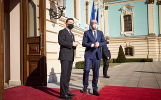 Спільний брифінг Володимира Зеленського та Президента Європейської ради Шарля Мішеля, трансляція