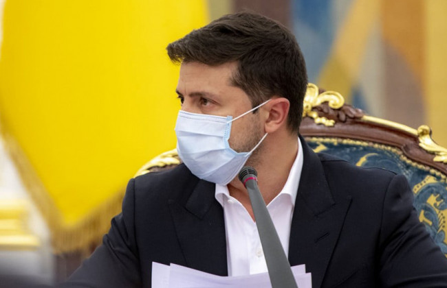 Зеленський підписав закон про електронні трудові книжки