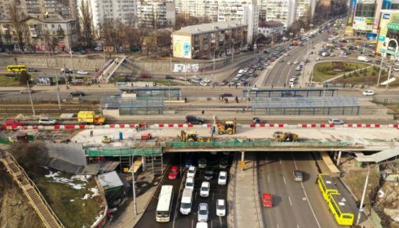 Кличко рассказал, как проходит ремонт Индустриального моста в Киеве